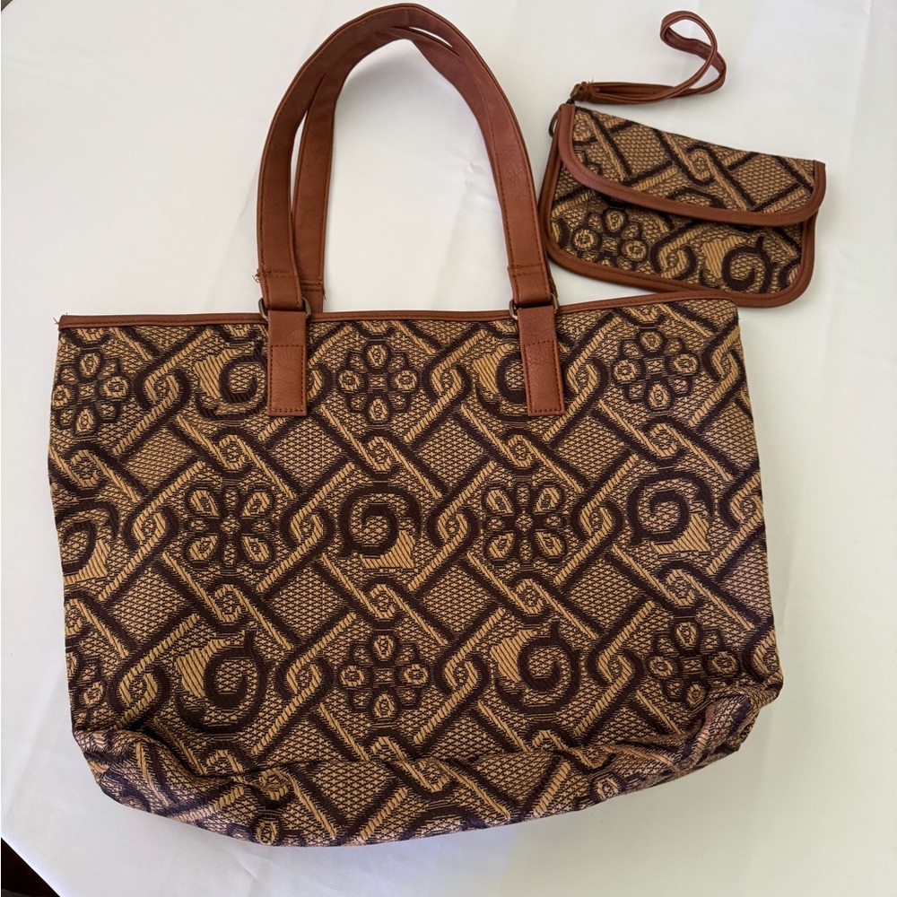 Tapestry Brown Patterned Tote Bag with Matching  Wristlet